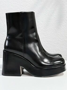 H&M Black Platform Ankle Boots Size 7